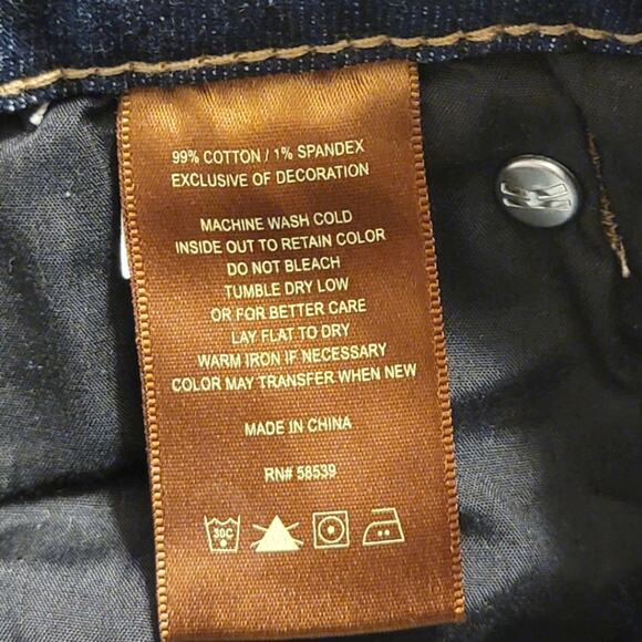 Kut from the Kloth Catherine Boyfriend Mid Rise Crop Straight Denim Jean Size 4 - Picture 11 of 12